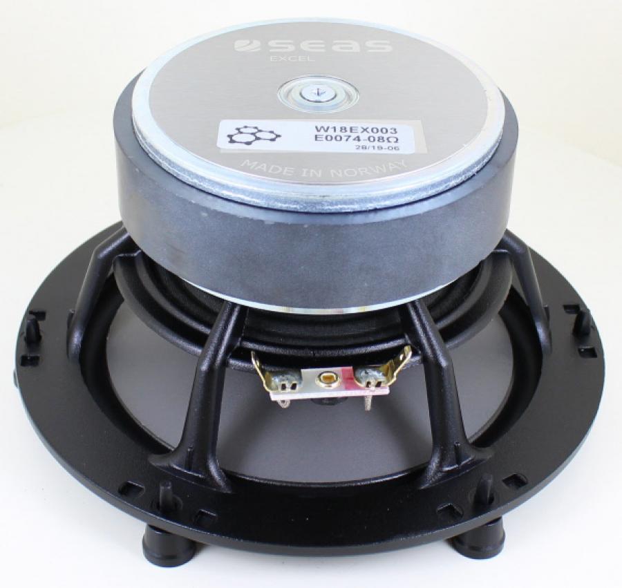 Photo of W18EX-003 woofer back