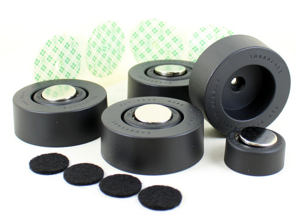 SoundCare SuperSpikes: Electronics Pad Chrome 4-pack photo